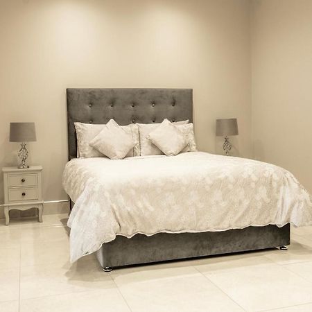 The View Apartment 2, Newry - Luxury Open Plan Apartment With City Views Exterior foto